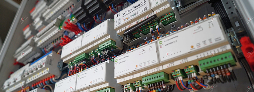 Большой частный дом с умной автоматизацией